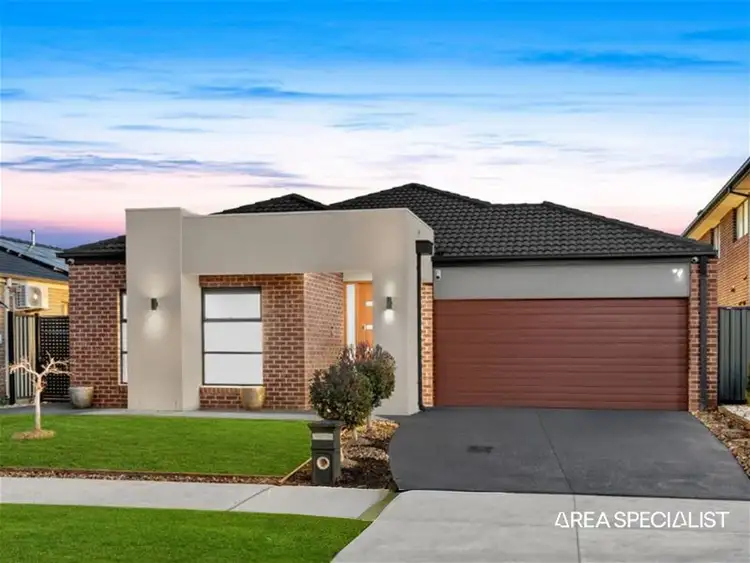 22 Prendergast Avenue, Cranbourne East VIC 3977