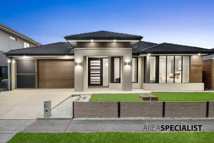 5 Aminya Drive, Clyde North VIC 3978