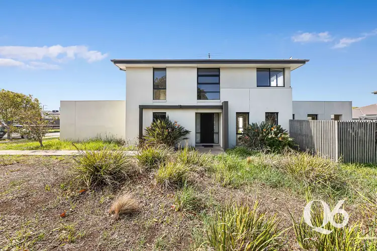 32 Belleville Close, Burnside Heights VIC 3023