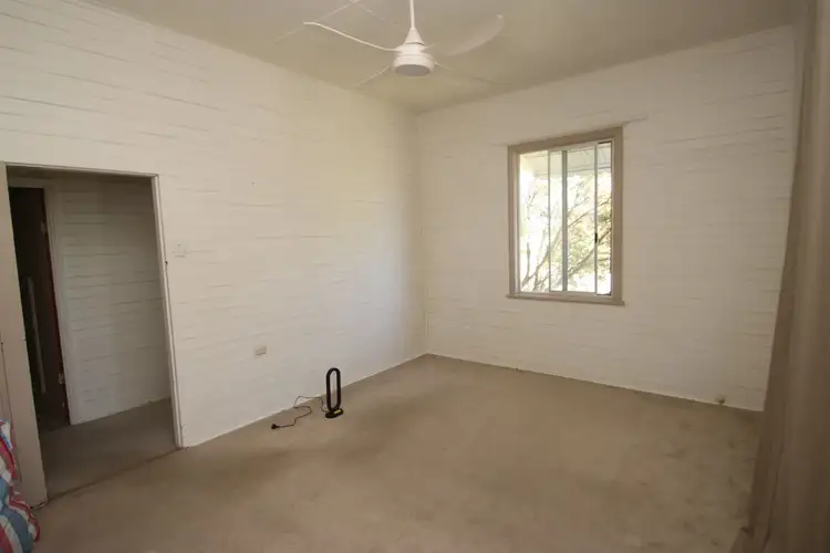 Sixth view of Homely house listing, 8 Erindee Avenue, Tenterfield NSW 2372