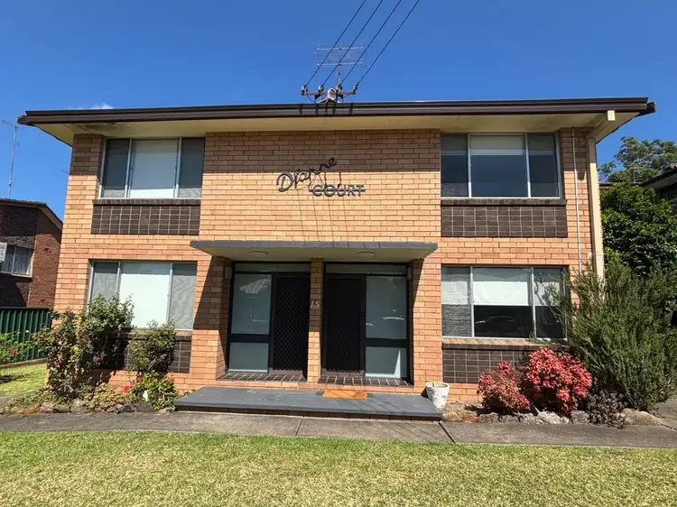 2/15 Hemming Street, Penrith NSW 2750