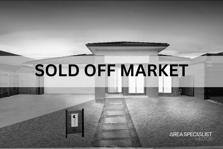 4 Mapleton Boulevard