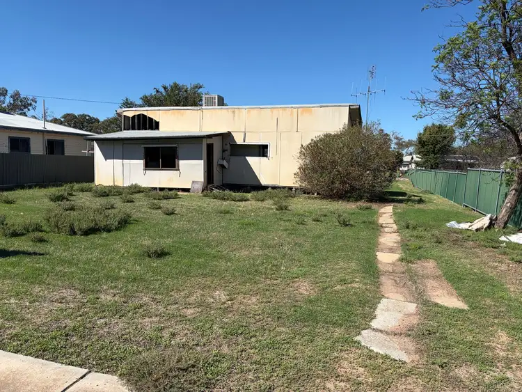 40 Baratta Street