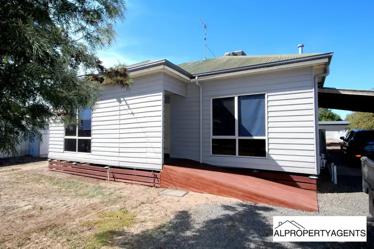 16 Stewart Street