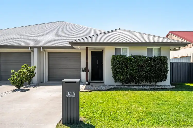 16 Johnston Street
