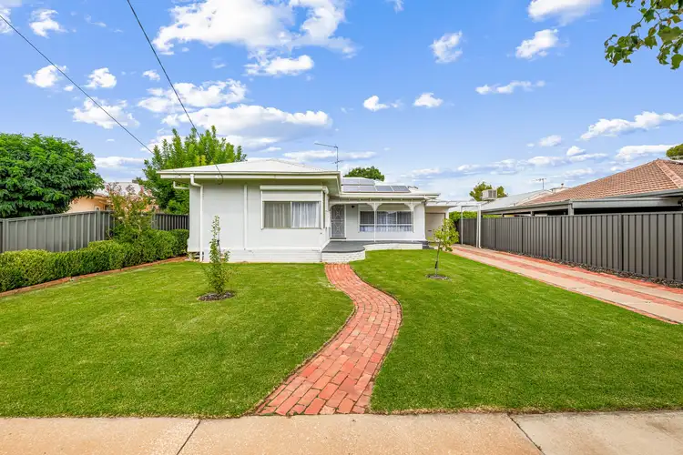 7 Richardson Grove