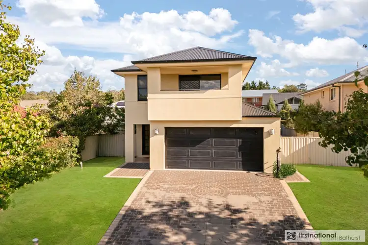 11B Darwin Drive