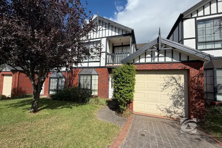 40-44 Warrawong Drive