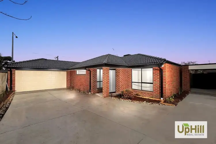 4A Hosking Court