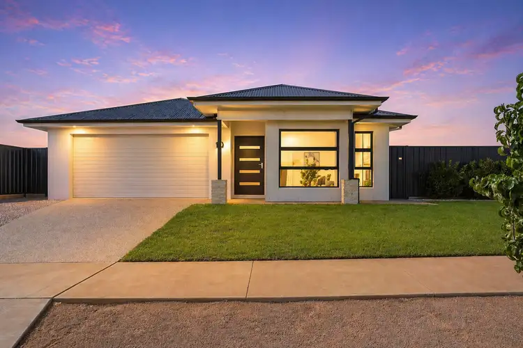 10 Morrison Court