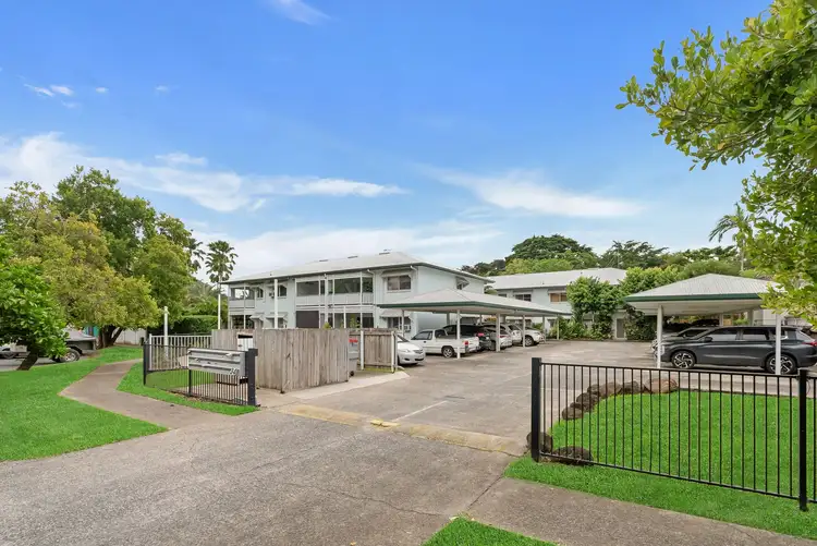 34 Springfield Crescent