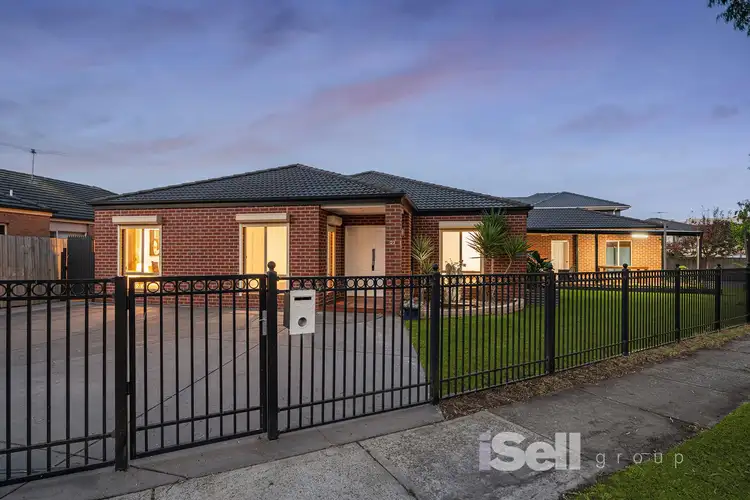 23-25 Golden Grove