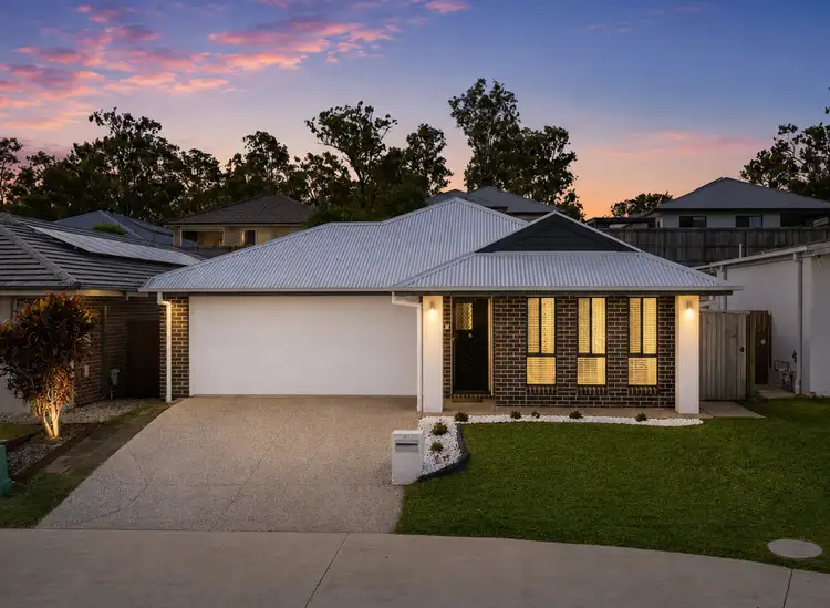 30 EUCALYPTUS CRESCENT