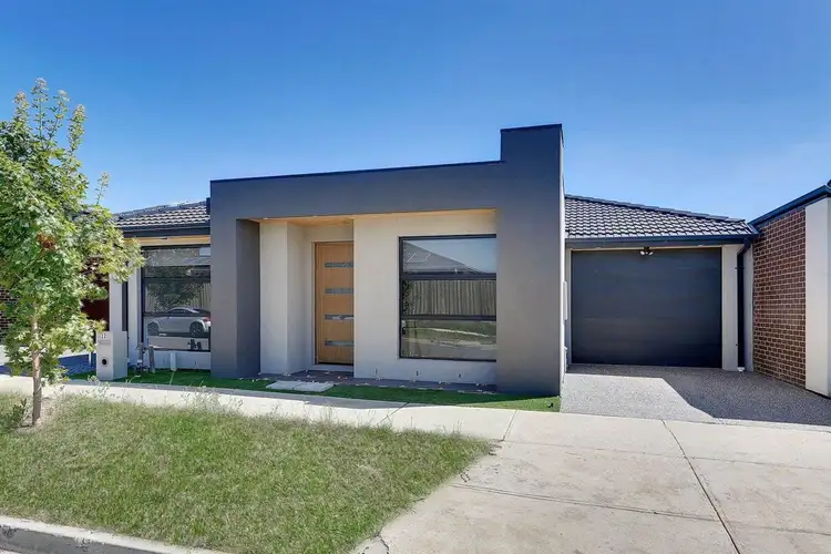 22 Coldfall Way