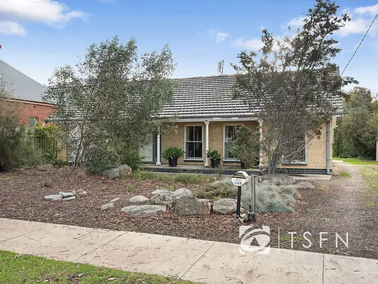 546 Hargreaves Street