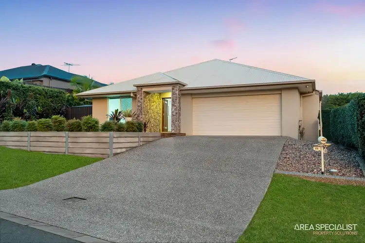 26 Cedarton Crescent