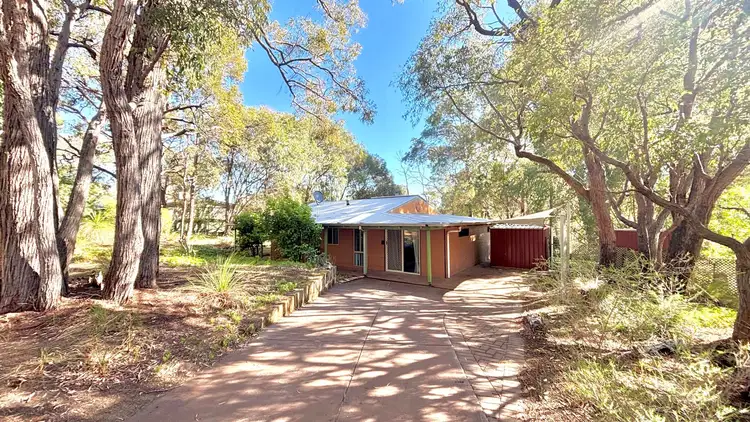 46 Russell Drive