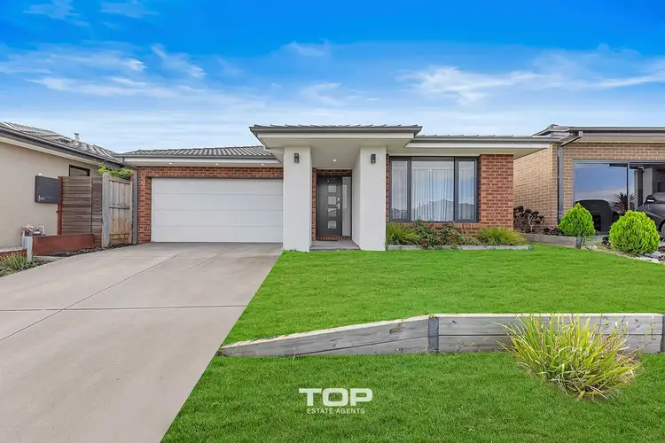 9 Seahawk Crescent