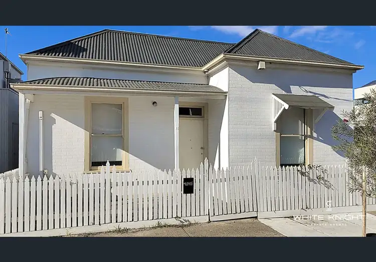 15 Macpherson Street