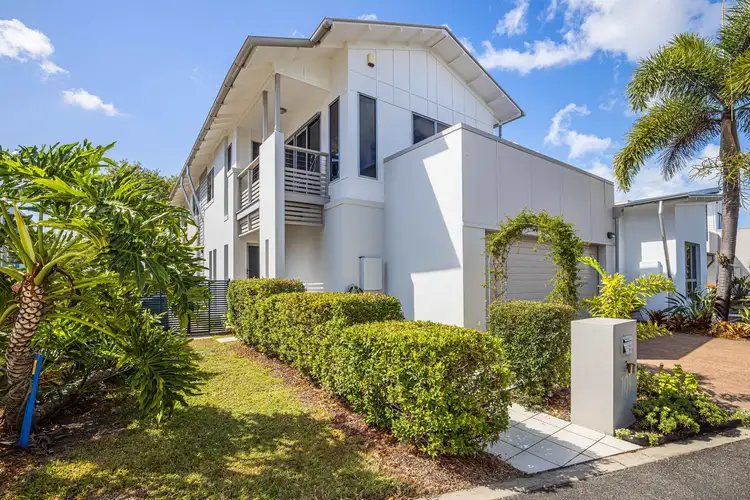 8 Spinnaker Drive