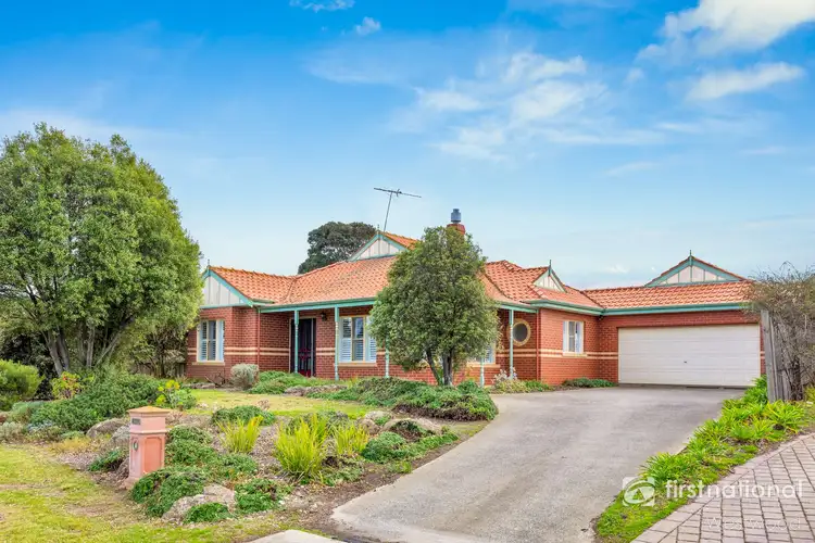 8 Butmar Close