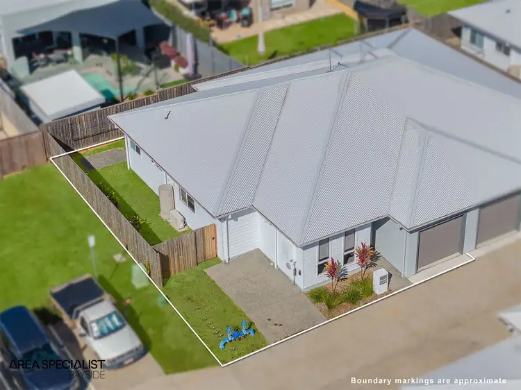 33 Arctic Street