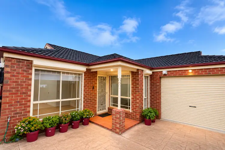 21 Egan Street