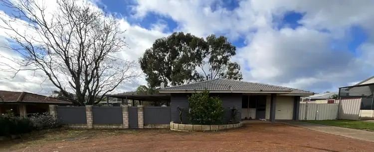 87 Bannister-Marradong Road
