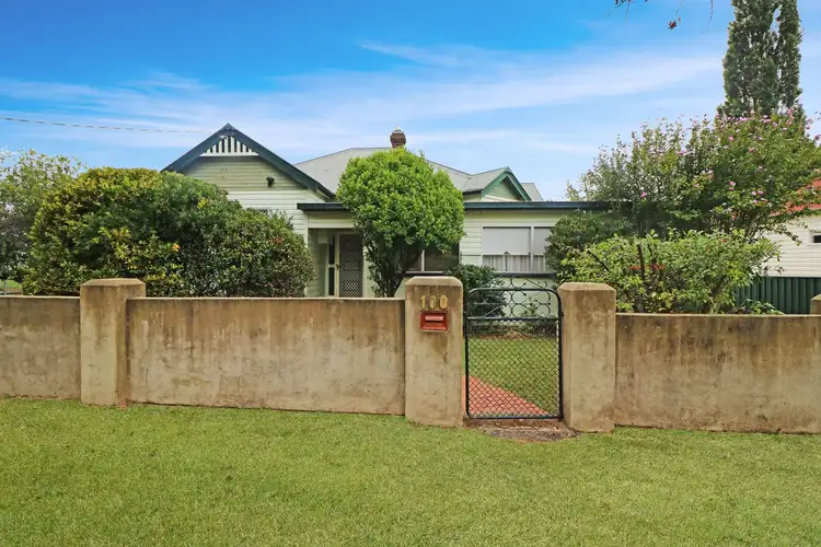 100 Taylor Street, Glen Innes NSW 2370