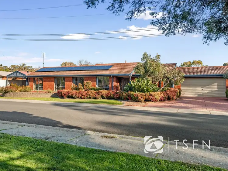 5 Wattle Drive