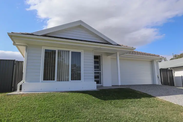 21 Oak Drive