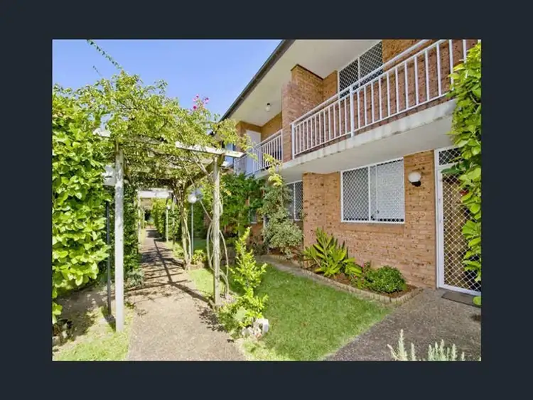 44 Carrington Road