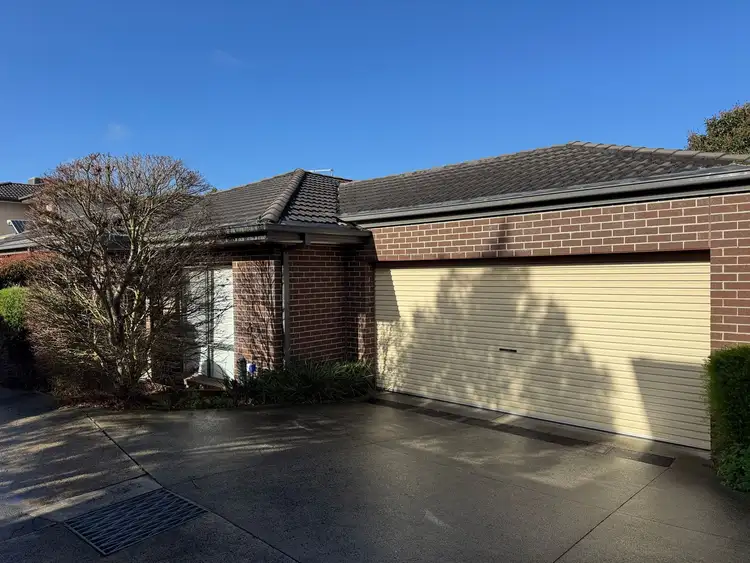 40 Kathryn Rd