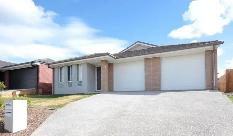 10 Sapphire Crescent