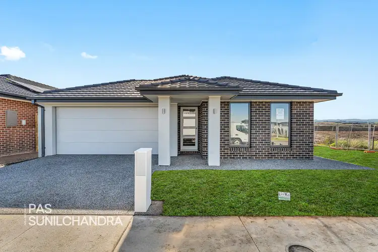 11 Oasis Way