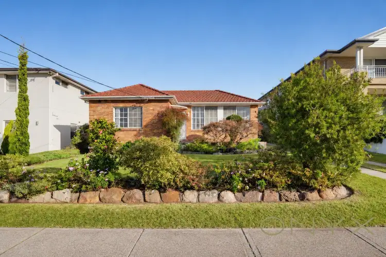 8 Taywood Street