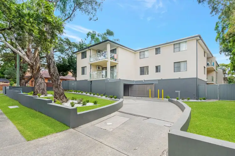 12-14 De Witt Street