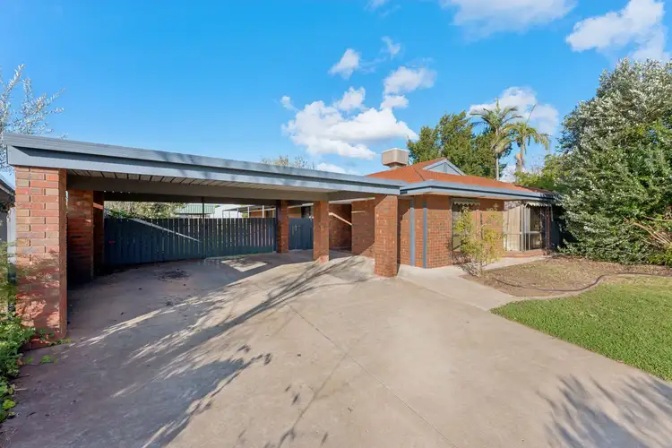 5 Kilburn Court
