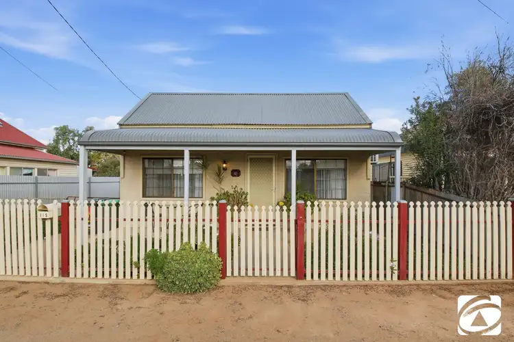 115 McCulloch Street