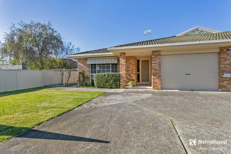 7 Anderson Place