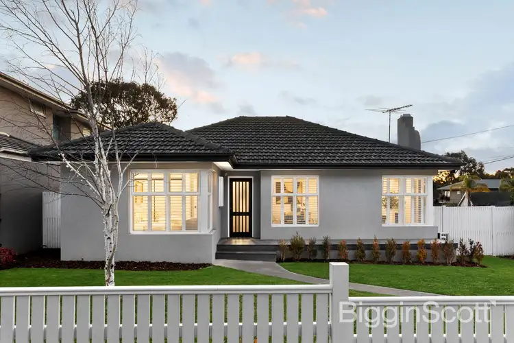34 Simon Street
