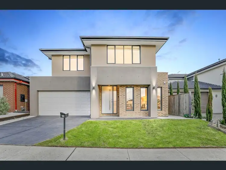 33 Grande Belmond Avenue