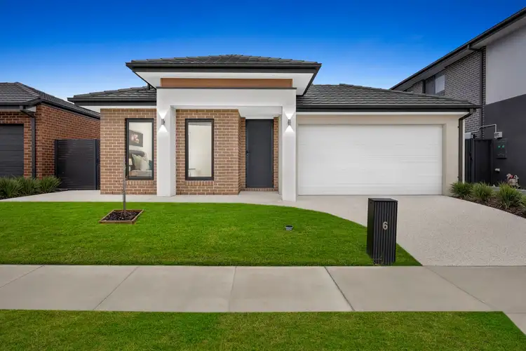 6 Somerford Drive
