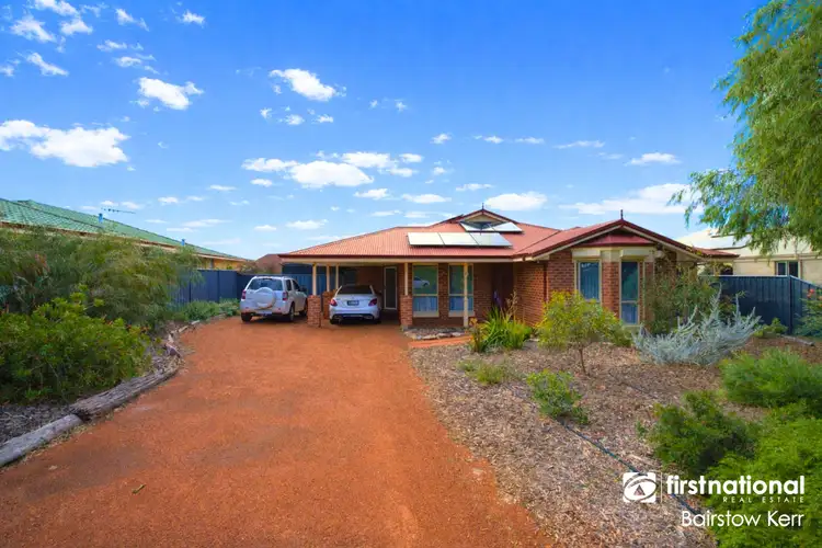 20 Lakeside Drive