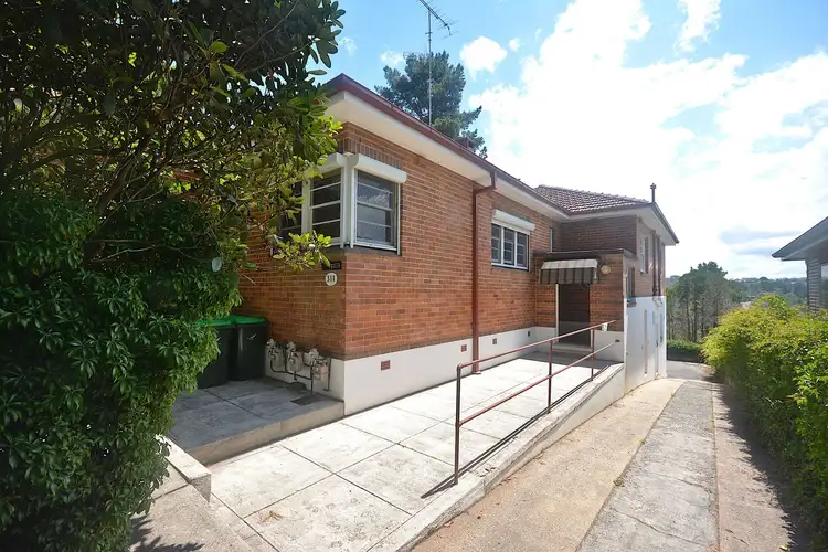 311 Katoomba Street
