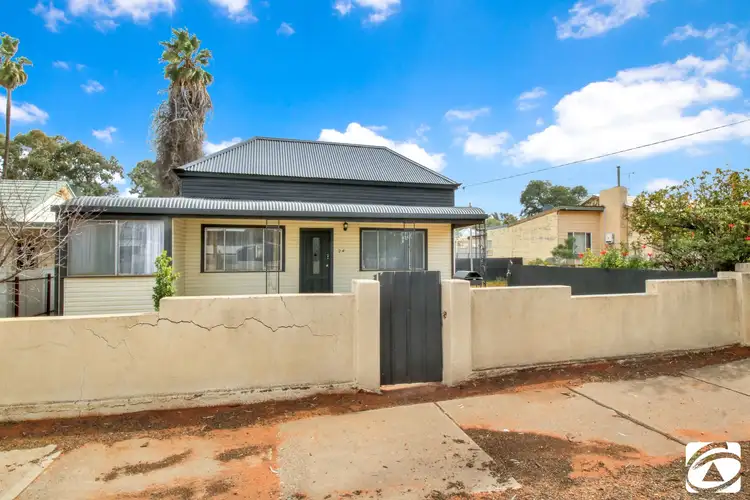 24 Patton Street