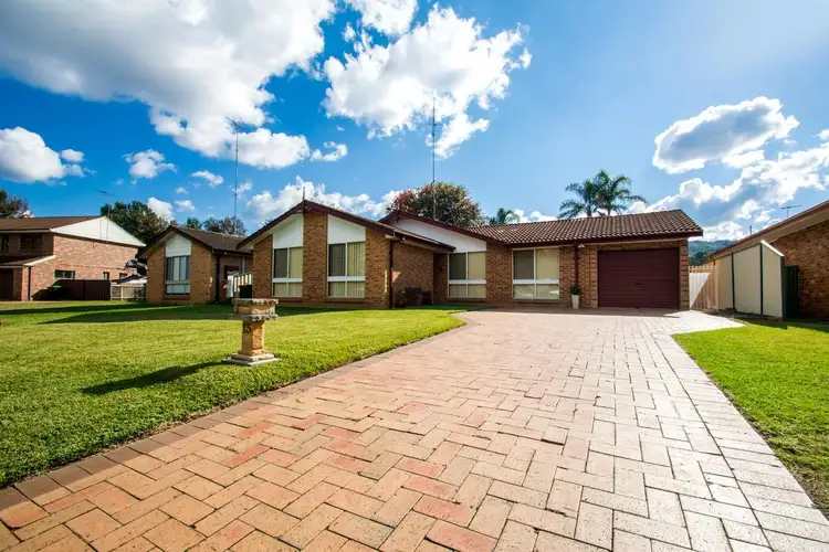 13 Landais Place, Emu Heights NSW 2750