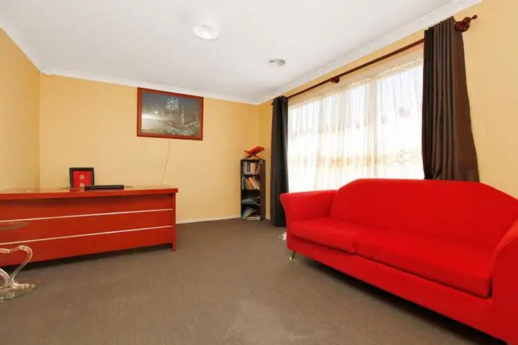 Fifth view of Homely house listing, 4 Warren Avenue, Wallan VIC 3756