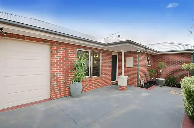 2/122 The Parade, Ascot Vale VIC 3032