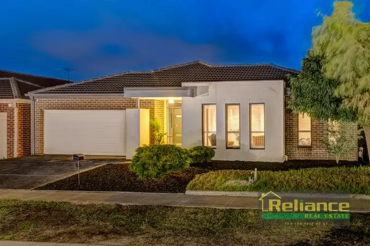 Second view of Homely house listing, 5 Kimba Circuit, Truganina VIC 3029